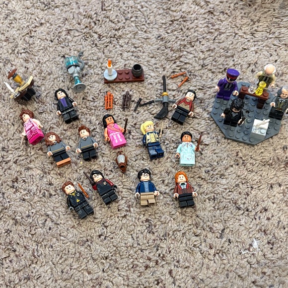 Lego Other - LEGO Minifigure Harry Potter Collection with accessories